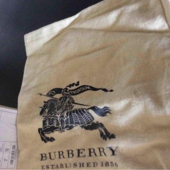 Size EU 39 US 8 Burberry Pumps - Picture 7 of 9